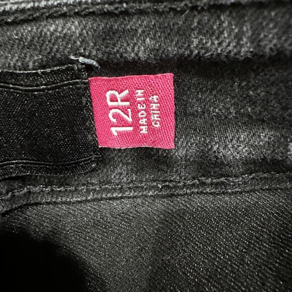 Torrid Skinny Jeans Womens Size 12 Black Distressed Stretch Denim Ripped Pants - Picture 4 of 4